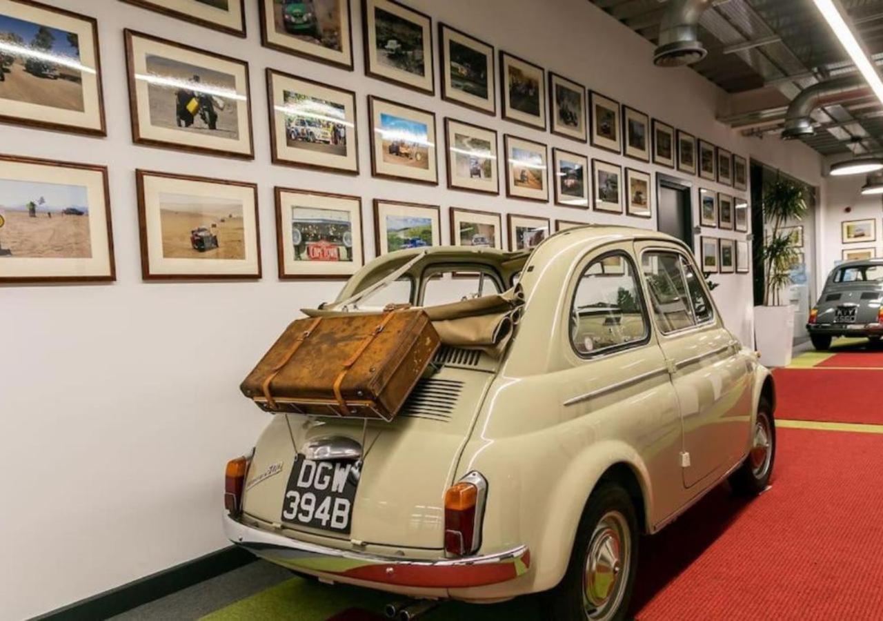 Betts At Bicester Heritage 外观 照片